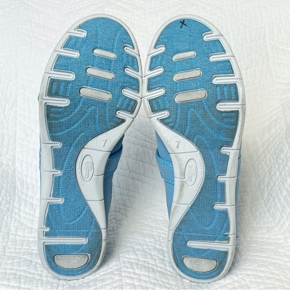 Danskin Now Womens Chaka Sz 7 Blue / White Slip On Mary Jane Sneakers Shoes - Picture 8 of 10